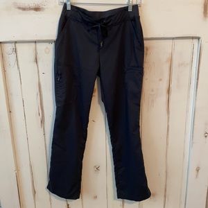Grey’s Anatomy Petite Cargo Scrub Pants
